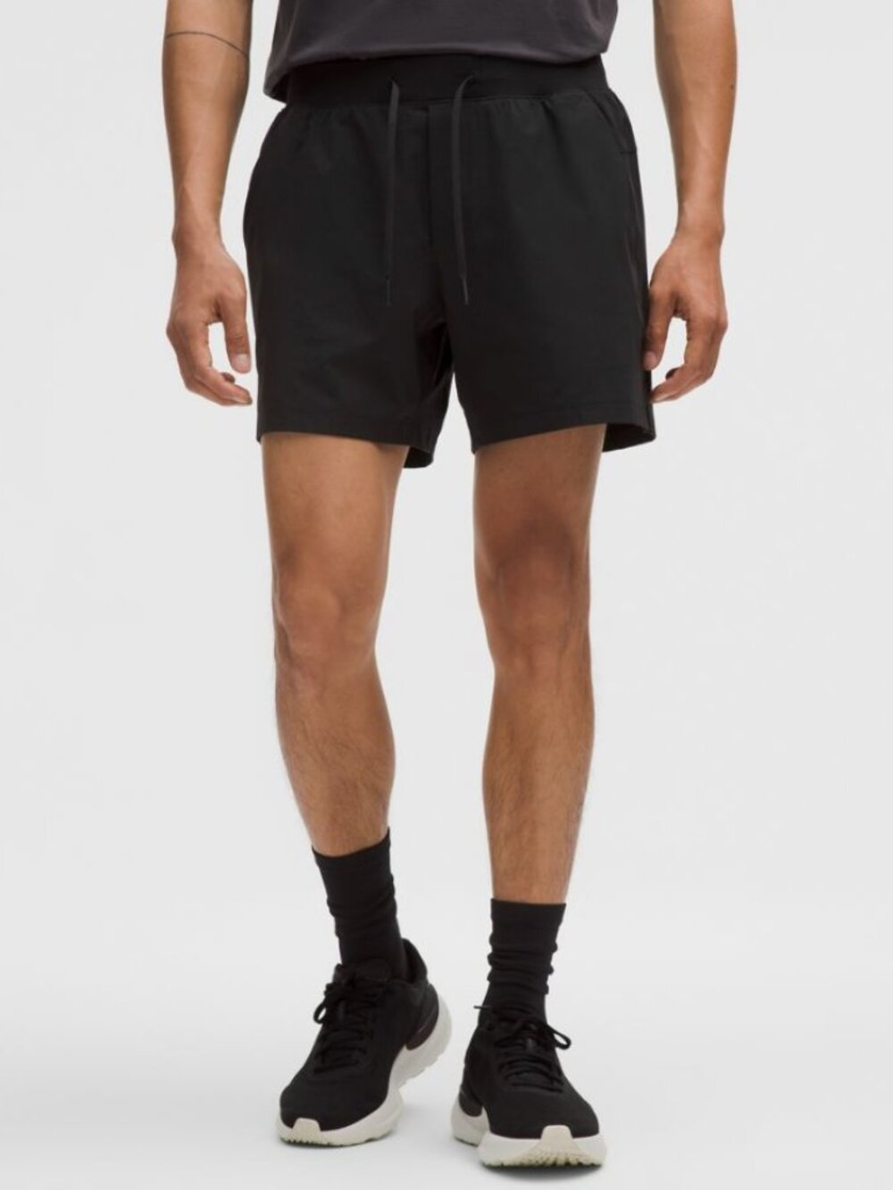 Lululemon Zeroed In Short 5” Men’s Size Large Black NWT